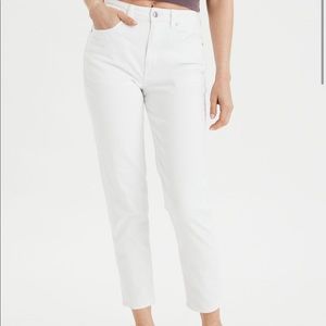 American Eagle Stretch Mom Jeans